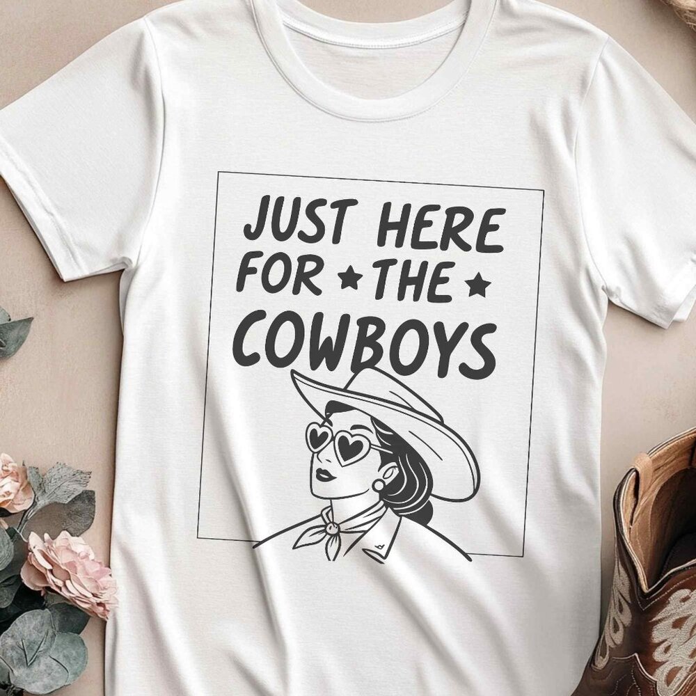 Cowgirl Baddie Graphic White Tee Western Vintage Style Shirt Sleeve T-Shirt